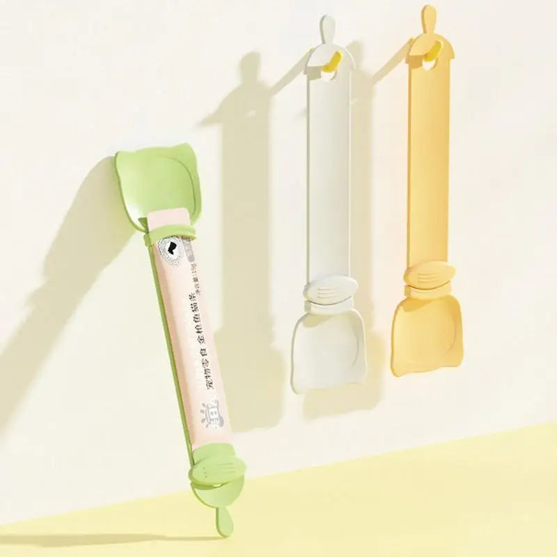 Portable Cat Feeding Spoon